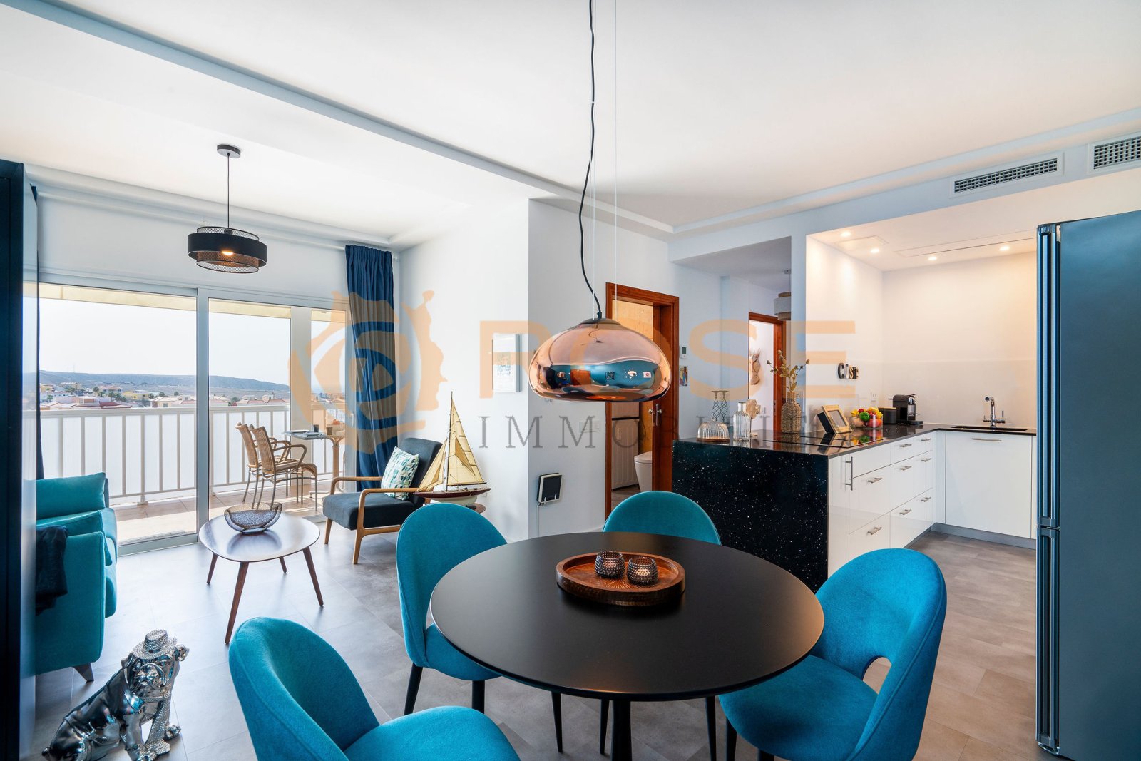 3 Schlafzimmer Apartment mit Studio und grossen Terrassen 3 Schlafzimmer Apartment mit Studio und grossen Terrassen